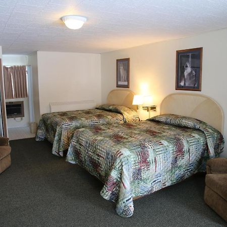 Gray Wolf Lodge Manistique Eksteriør billede
