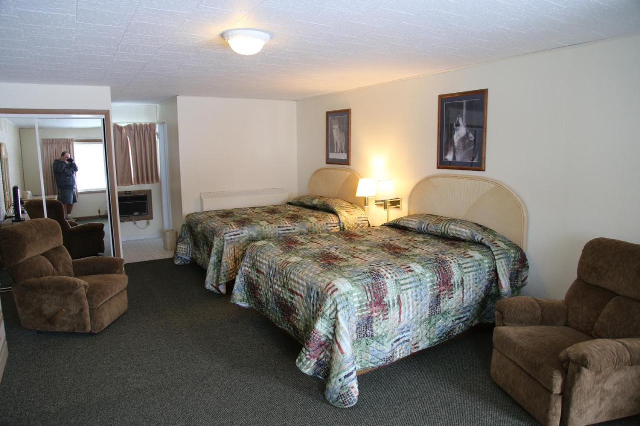 Gray Wolf Lodge Manistique Eksteriør billede